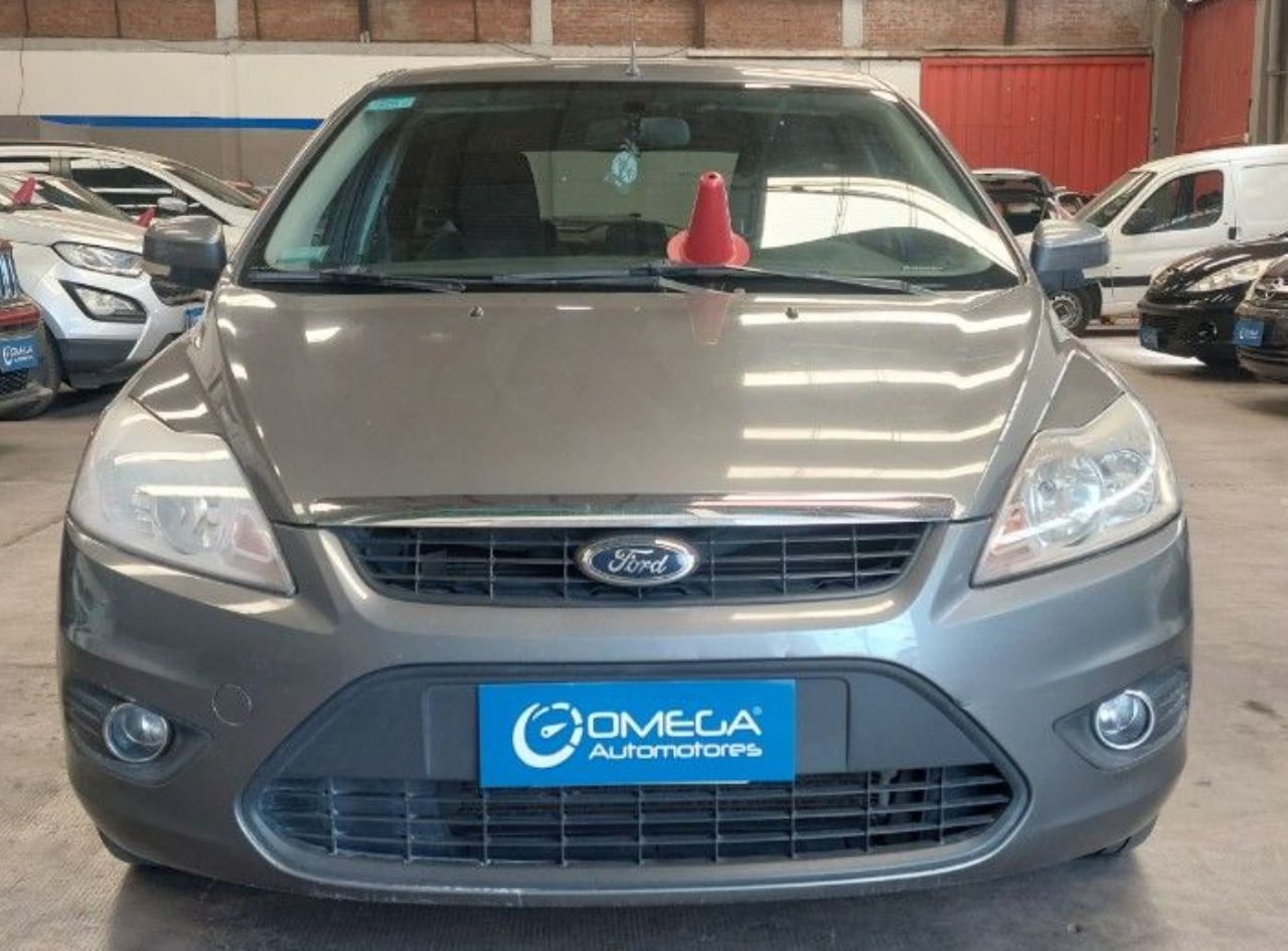 Ford Focus Usado Financiado en Mendoza, deRuedas