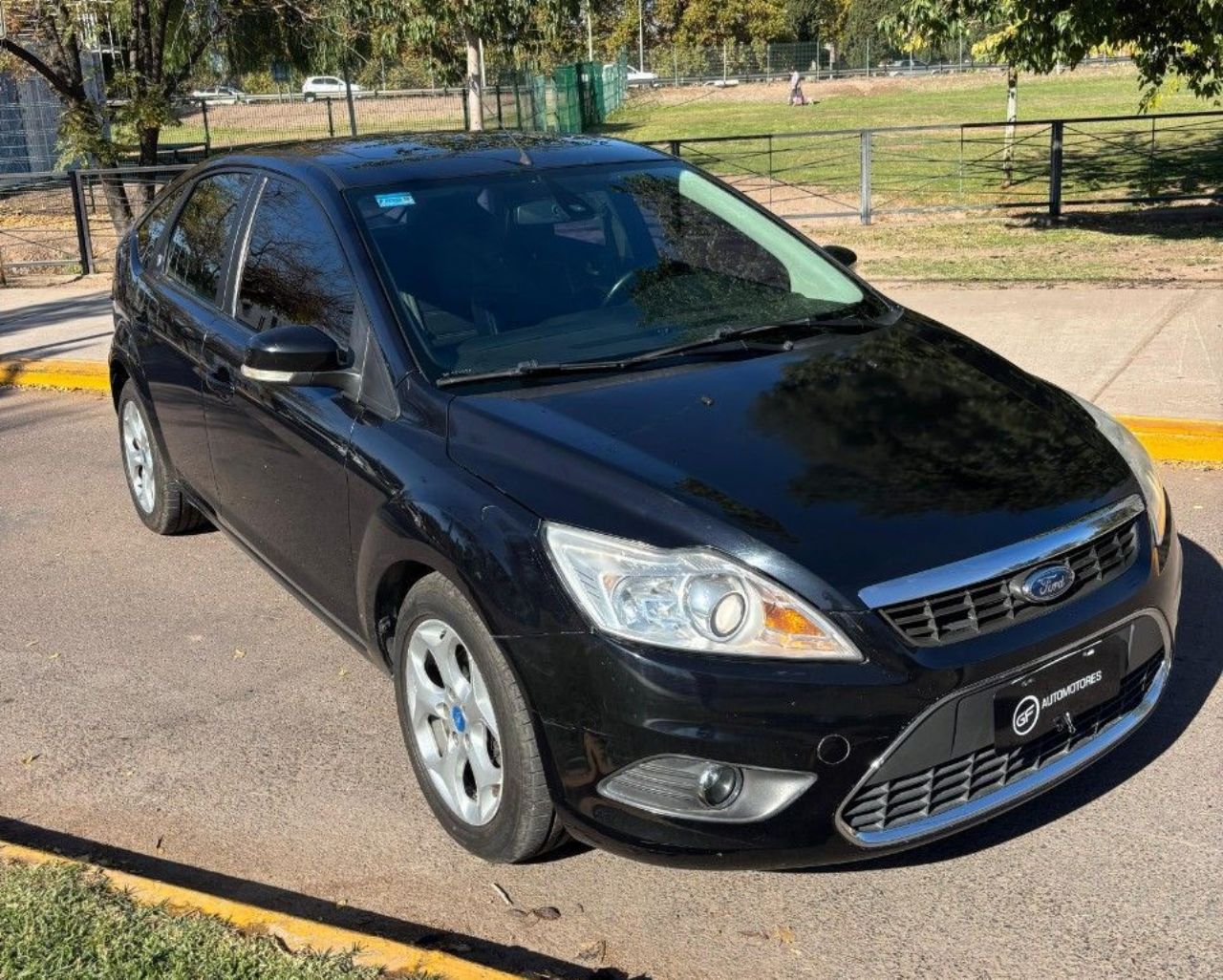 Ford Focus Usado Financiado en Mendoza, deRuedas