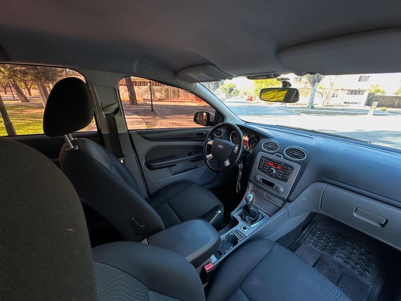 Ford Focus Usado Financiado en Mendoza, deRuedas