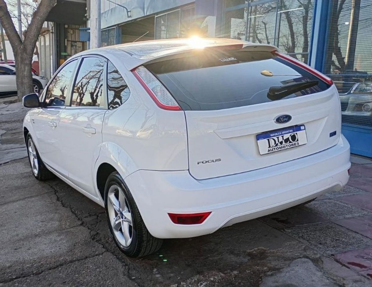 Ford Focus Usado Financiado en Mendoza, deRuedas