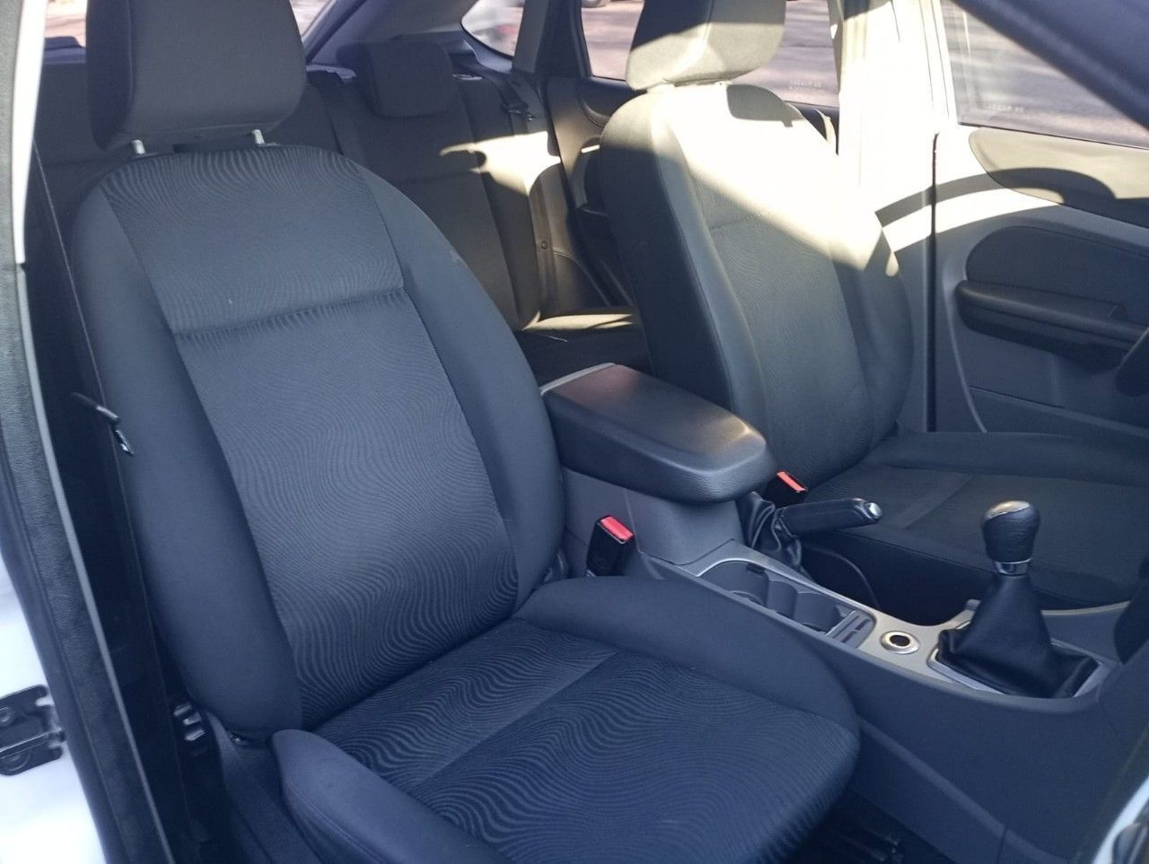 Ford Focus Usado Financiado en Mendoza, deRuedas