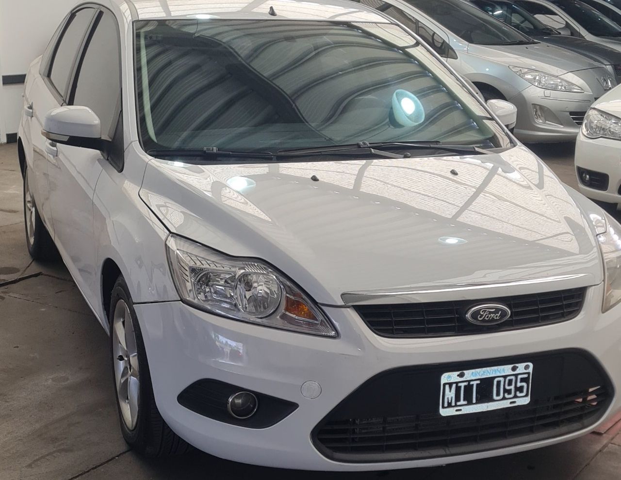 Ford Focus Usado Financiado en Mendoza, deRuedas