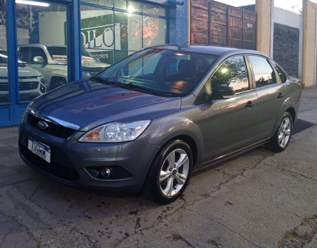Ford Focus Usado Financiado en Mendoza, deRuedas