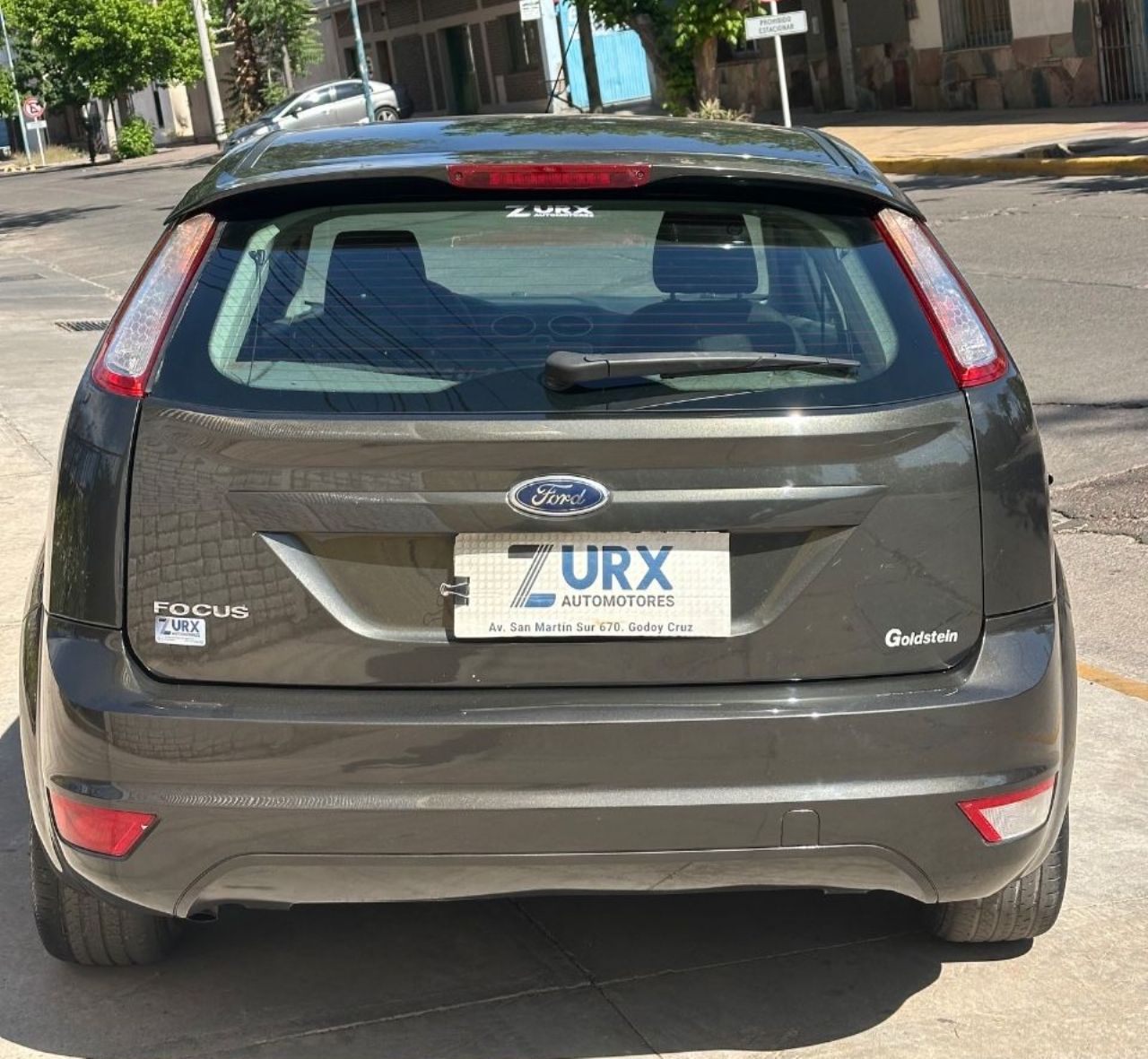 Ford Focus Usado Financiado en Mendoza, deRuedas