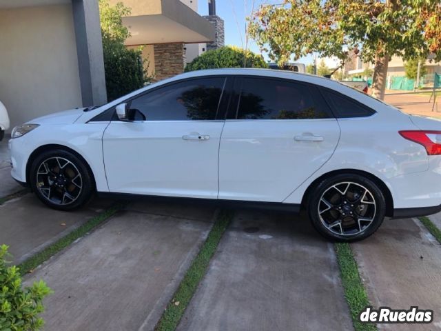 Ford Focus Usado en Mendoza, deRuedas