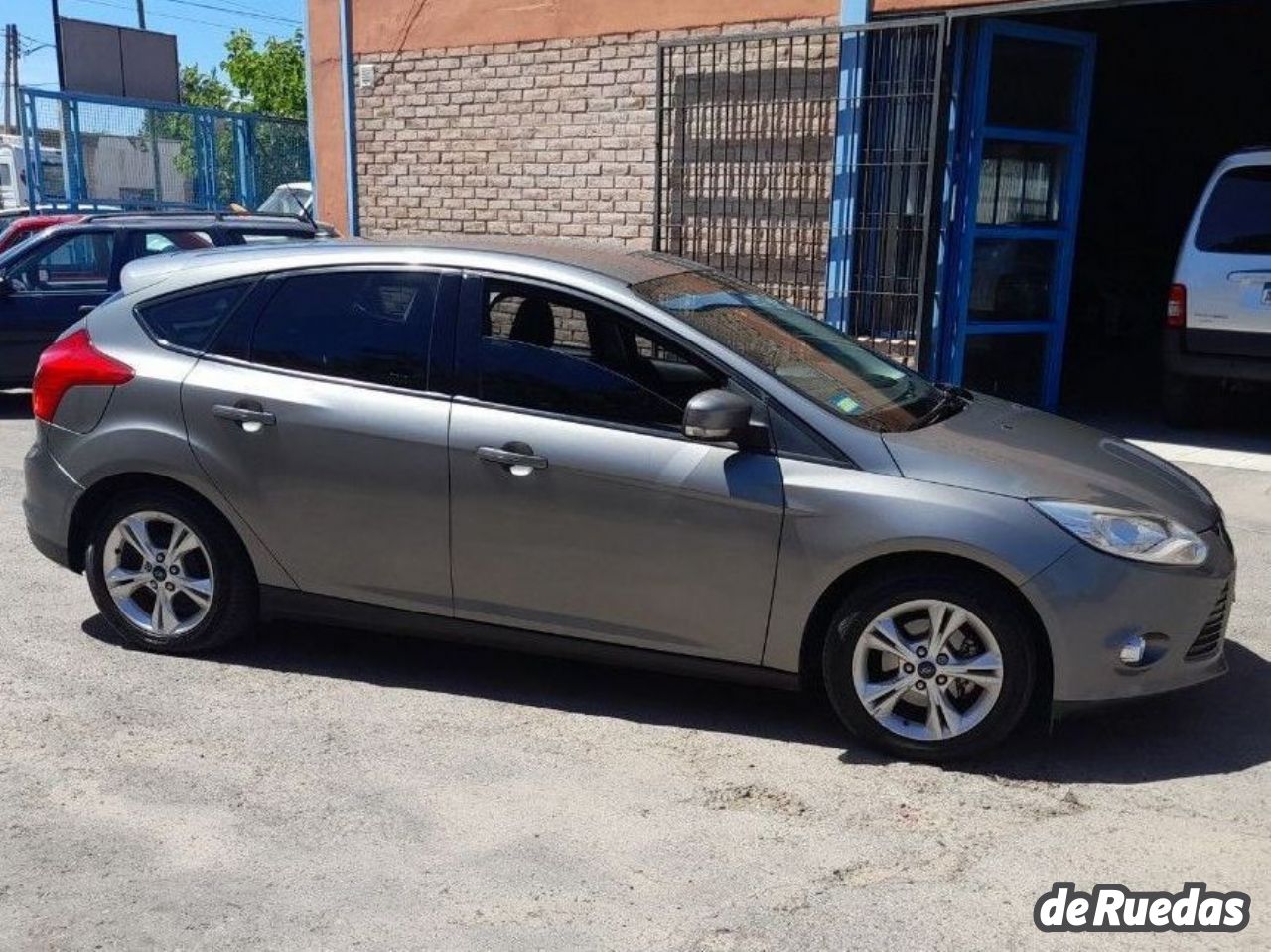 Ford Focus Usado en Mendoza, deRuedas