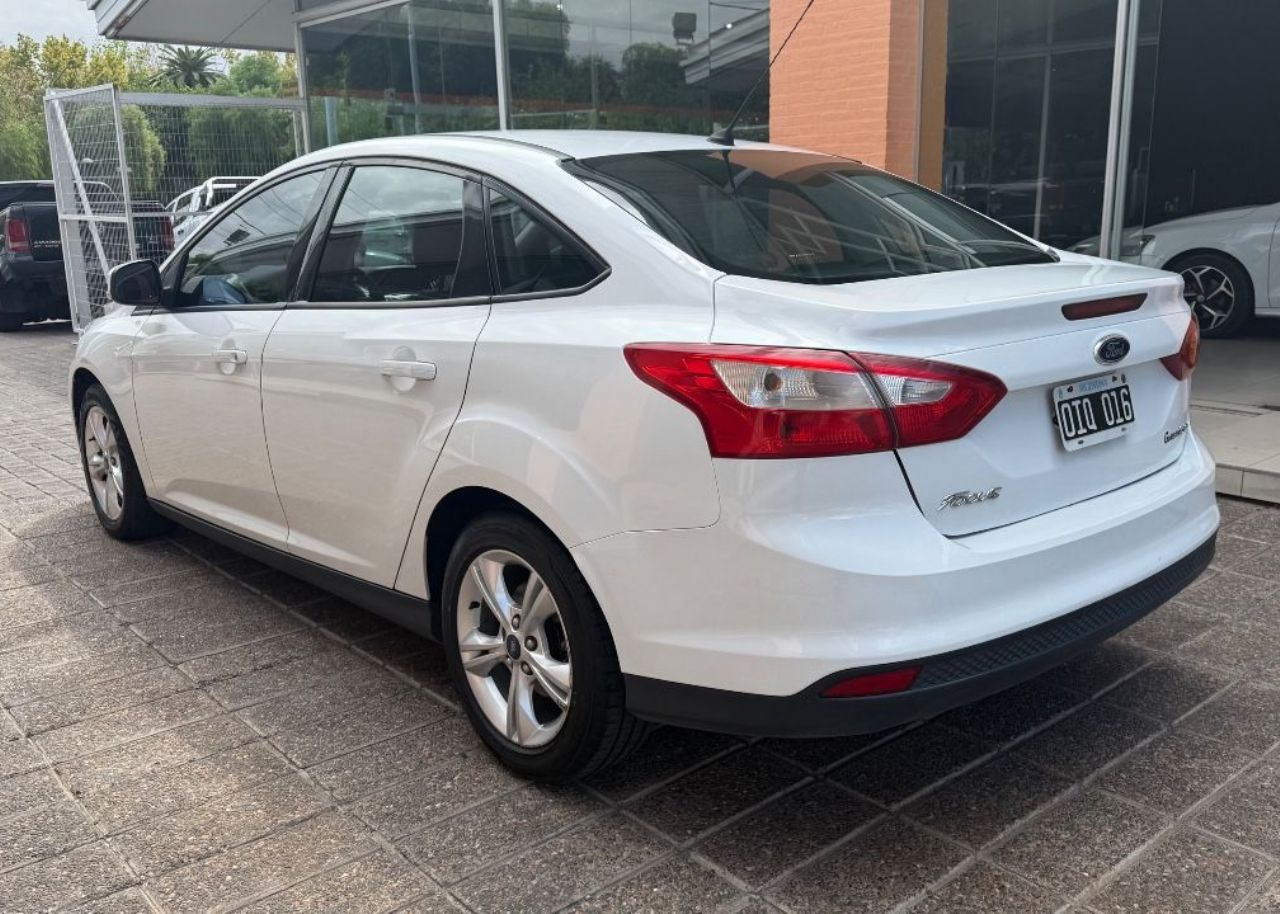 Ford Focus Usado en Mendoza, deRuedas