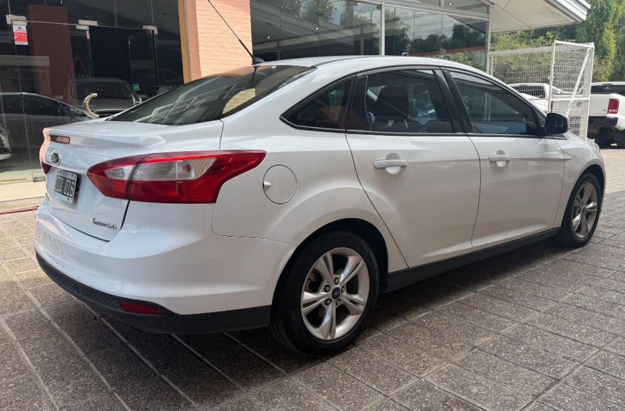 Ford Focus Usado en Mendoza, deRuedas