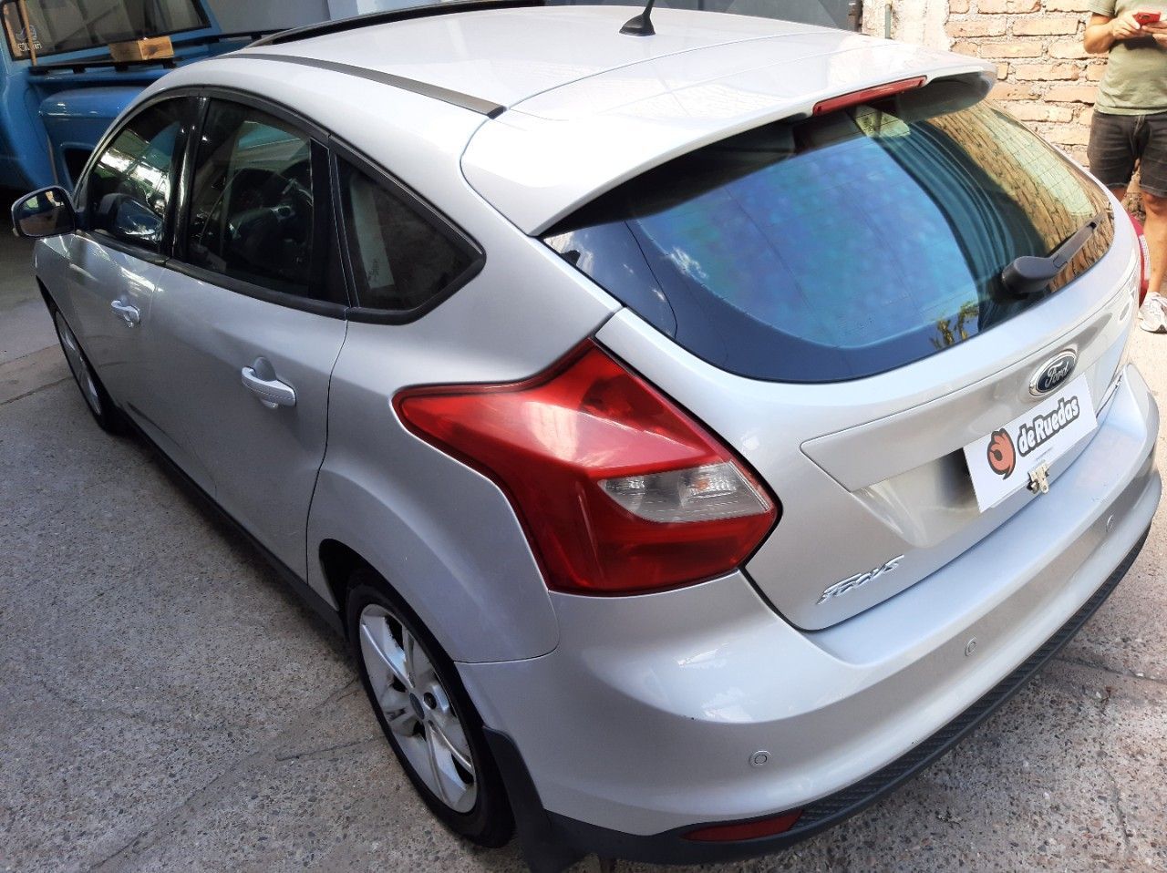 Ford Focus Usado Financiado en Mendoza, deRuedas