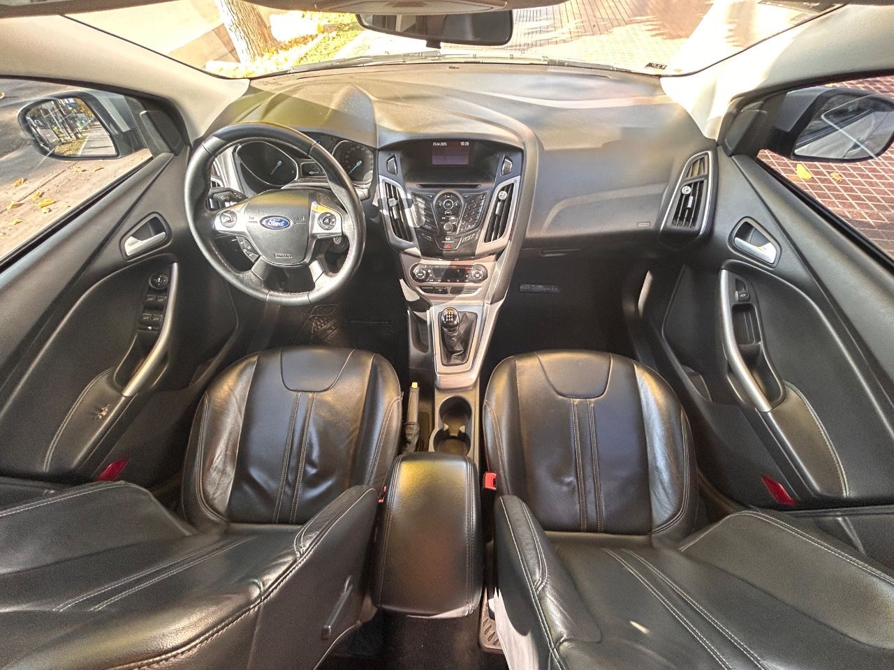 Ford Focus Usado Financiado en Mendoza, deRuedas
