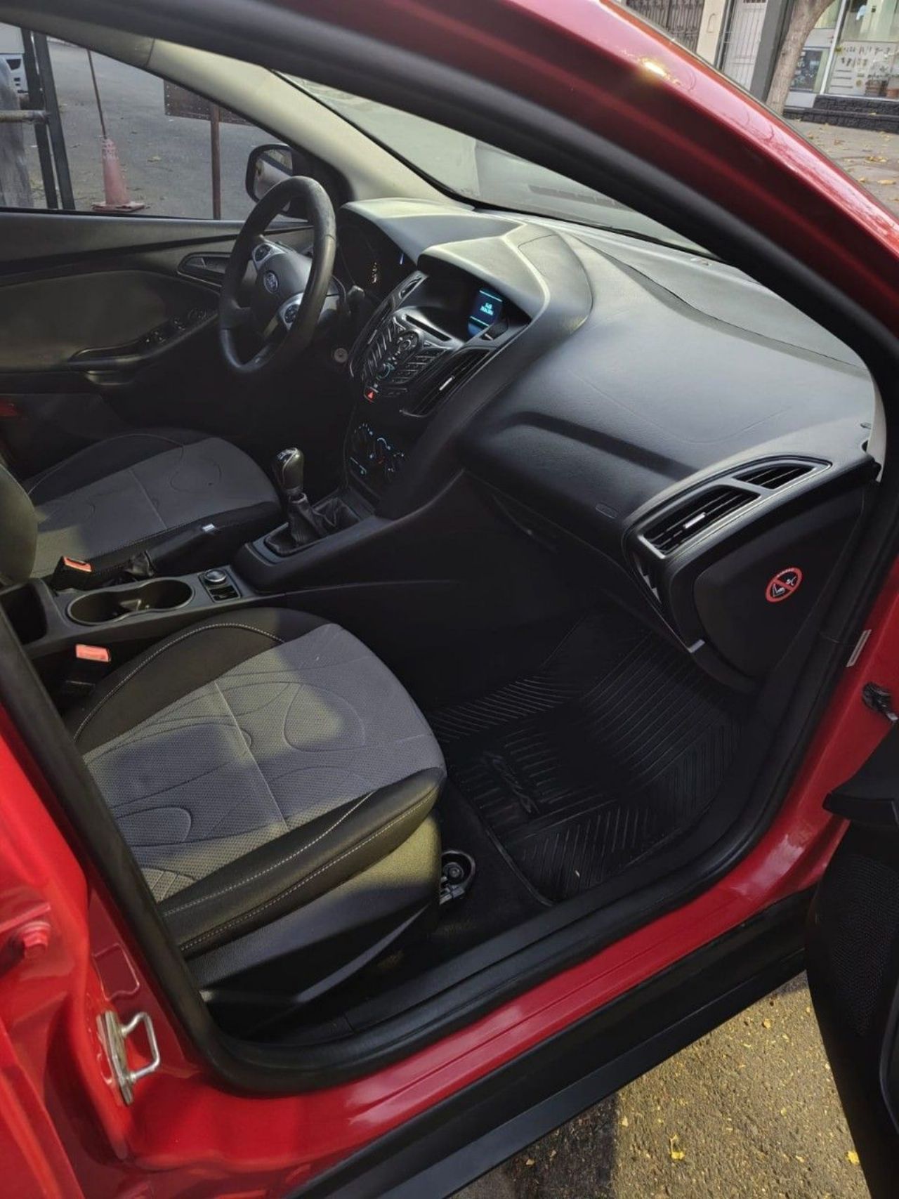 Ford Focus Usado en Mendoza, deRuedas