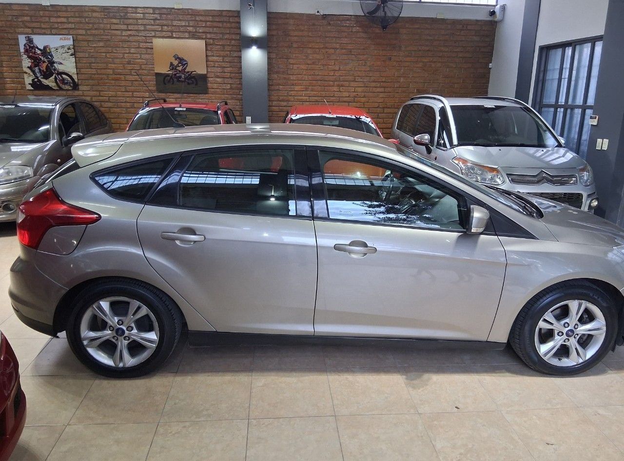 Ford Focus Usado en Mendoza, deRuedas