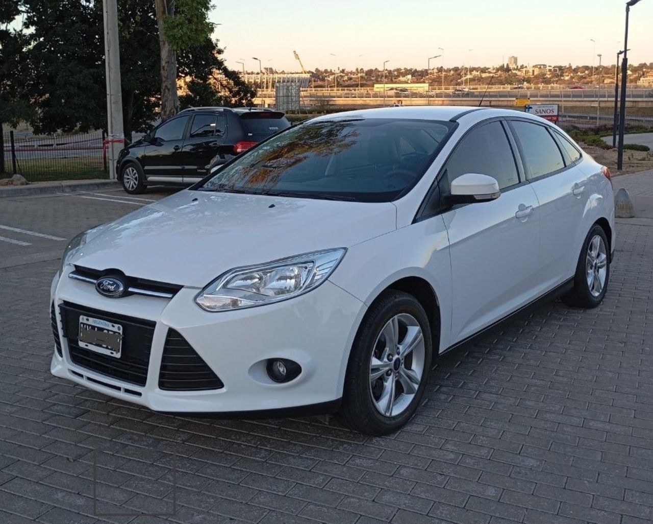Ford Focus Usado Financiado en Córdoba, deRuedas