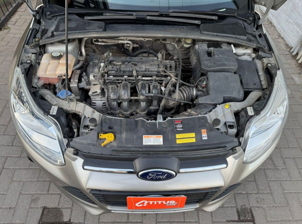 Ford Focus Usado Financiado en Córdoba, deRuedas