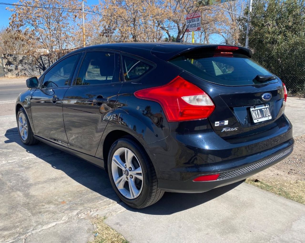 Ford Focus Usado Financiado en Mendoza, deRuedas