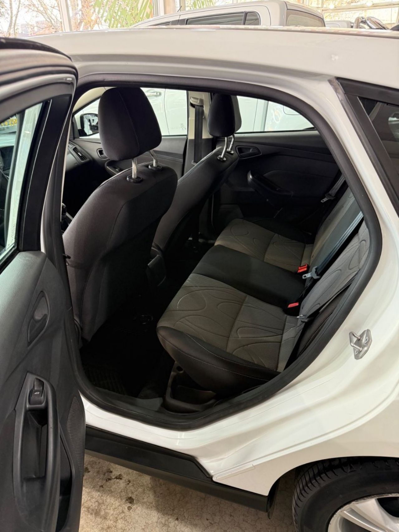 Ford Focus Usado Financiado en Mendoza, deRuedas