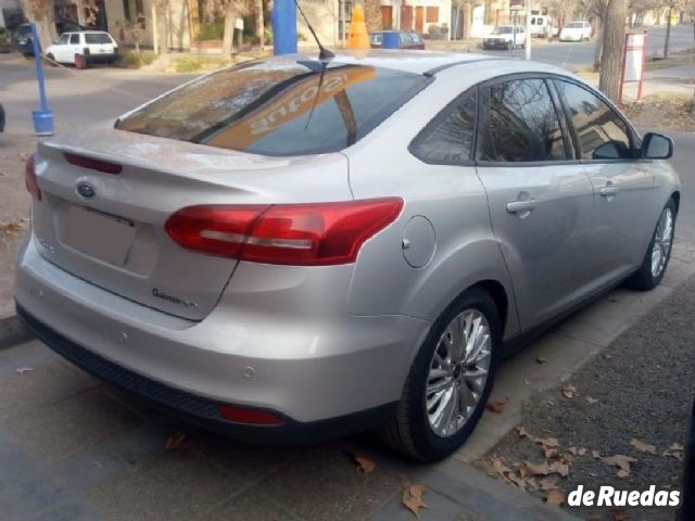 Ford Focus Usado en Mendoza, deRuedas