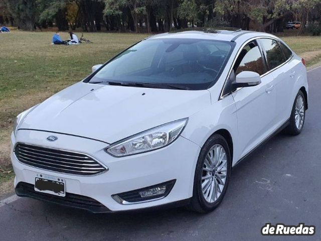 Ford Focus Usado en Mendoza, deRuedas