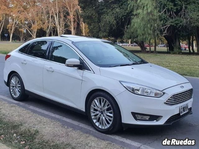 Ford Focus Usado en Mendoza, deRuedas