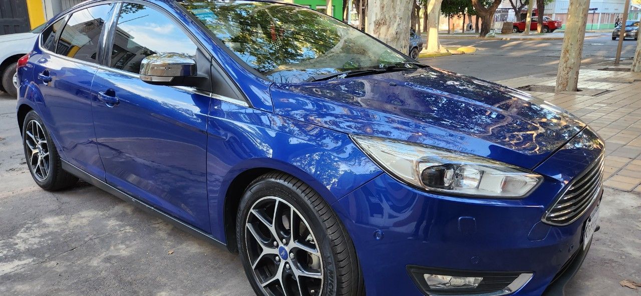 Ford Focus Usado en San Juan, deRuedas