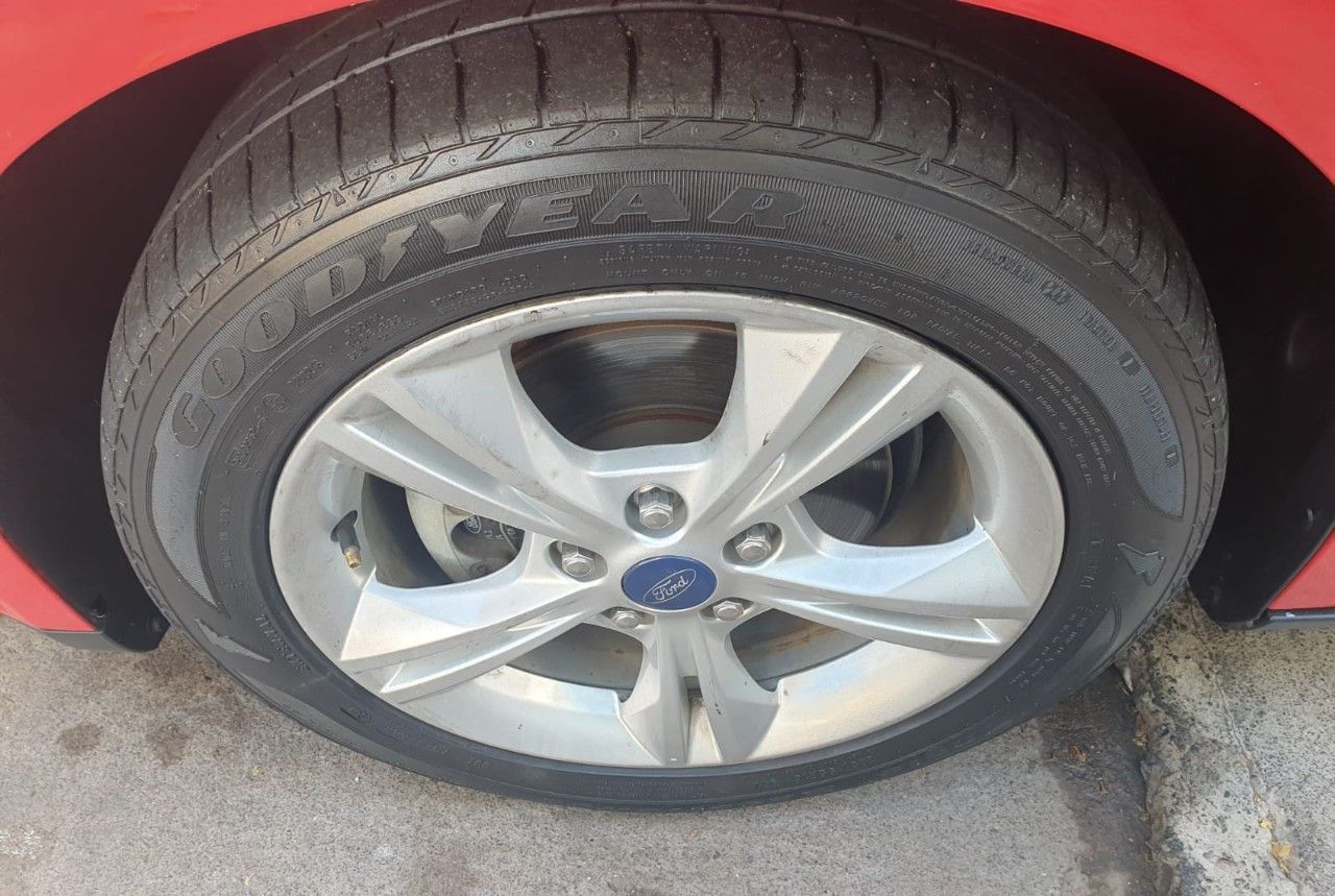 Ford Focus Usado en Mendoza, deRuedas
