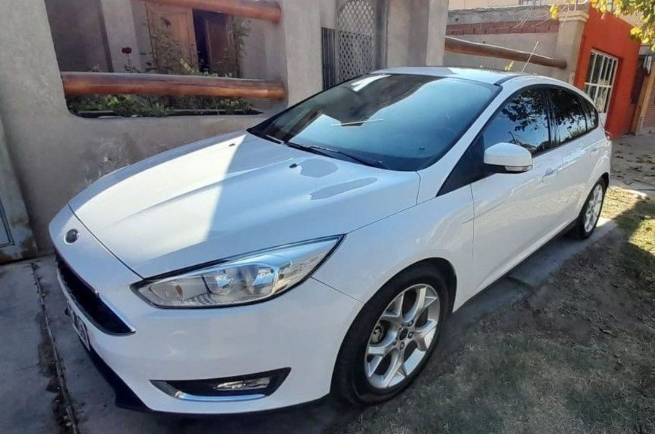 Ford Focus Usado en San Juan, deRuedas