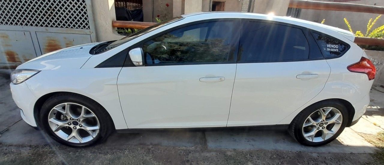 Ford Focus Usado en San Juan, deRuedas