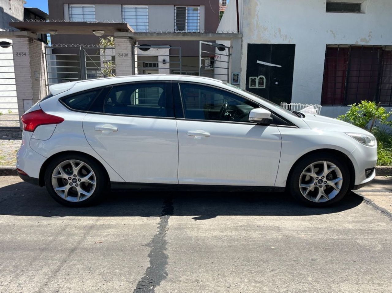 Ford Focus Usado en Buenos Aires, deRuedas