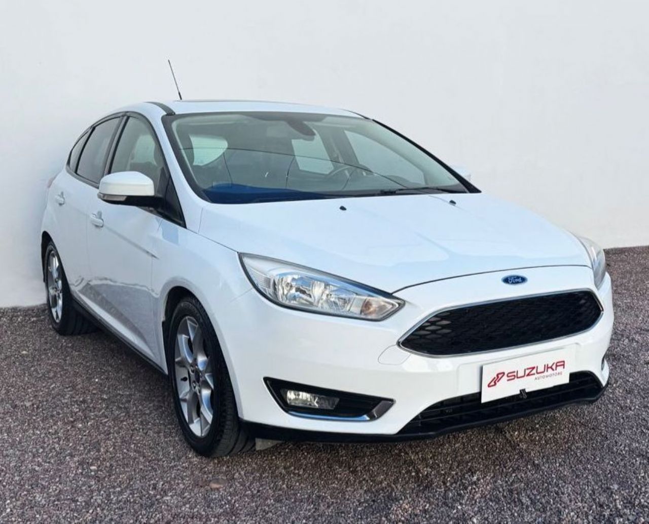 Ford Focus Usado Financiado en Mendoza, deRuedas