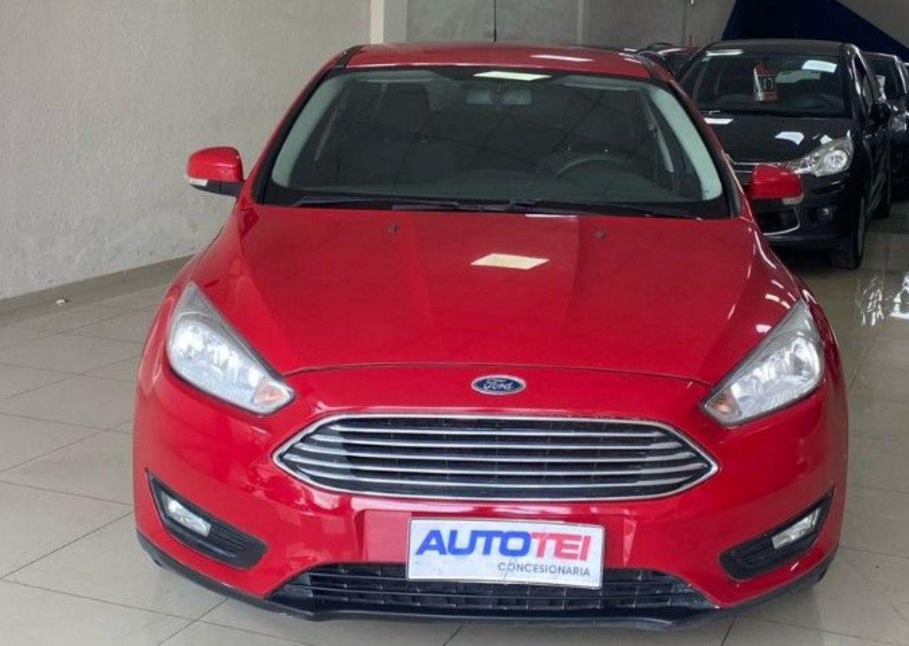 Ford Focus Usado Financiado en Córdoba, deRuedas