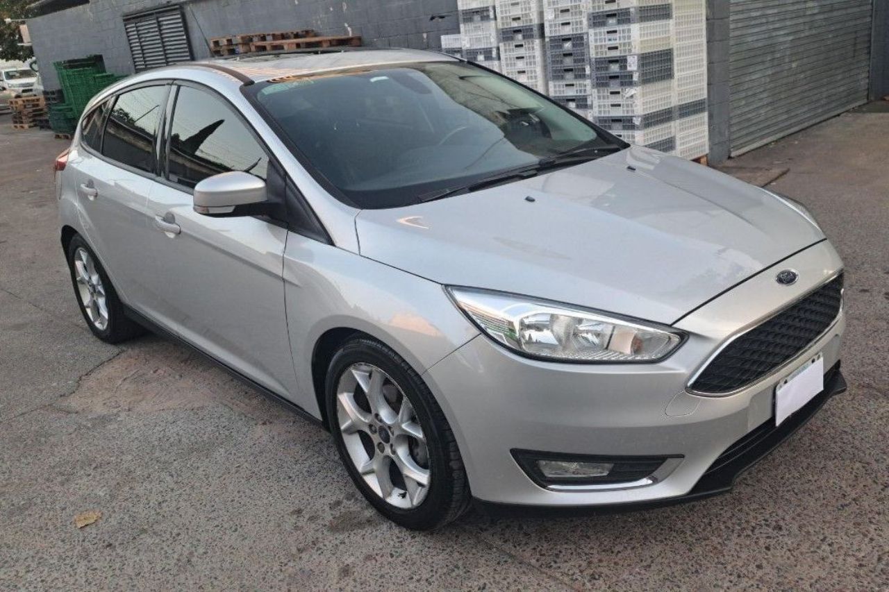 Ford Focus Usado en Buenos Aires, deRuedas