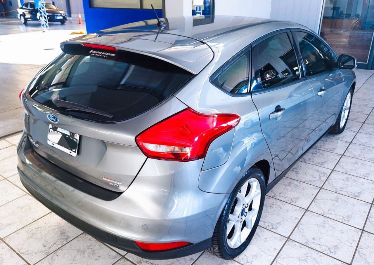 Ford Focus Usado en Mendoza, deRuedas