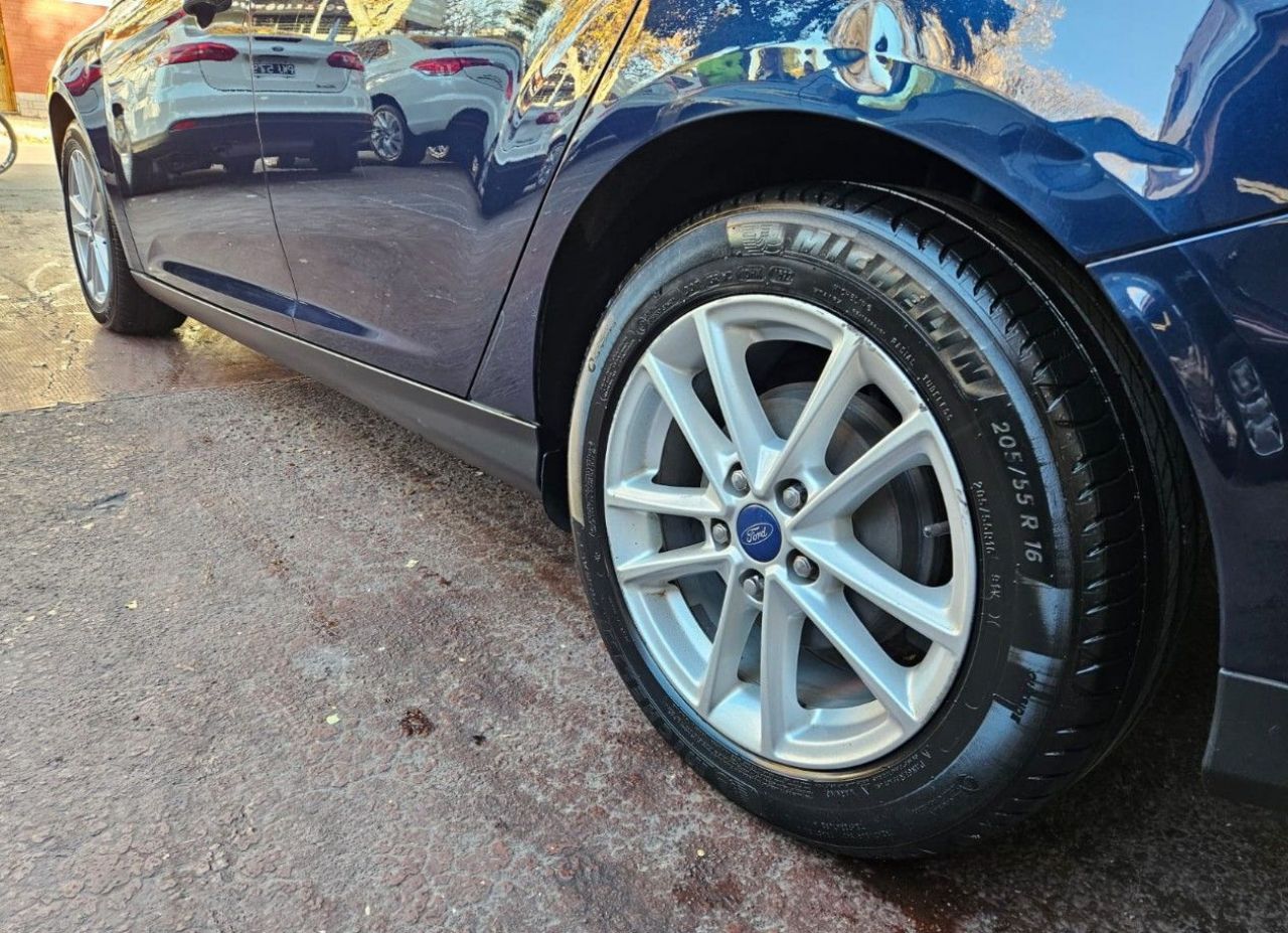 Ford Focus Usado en Mendoza, deRuedas