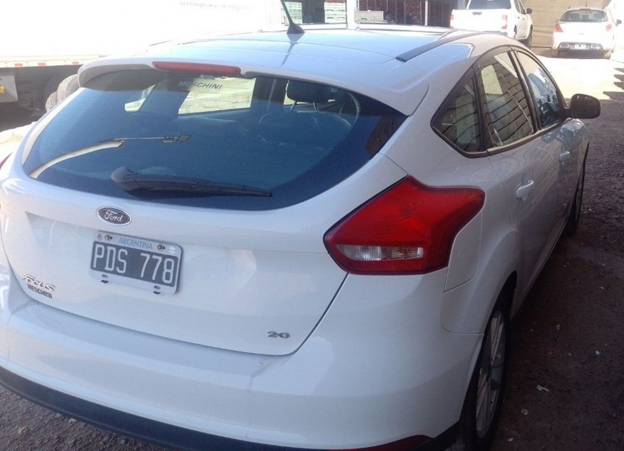 Ford Focus Usado en Mendoza, deRuedas