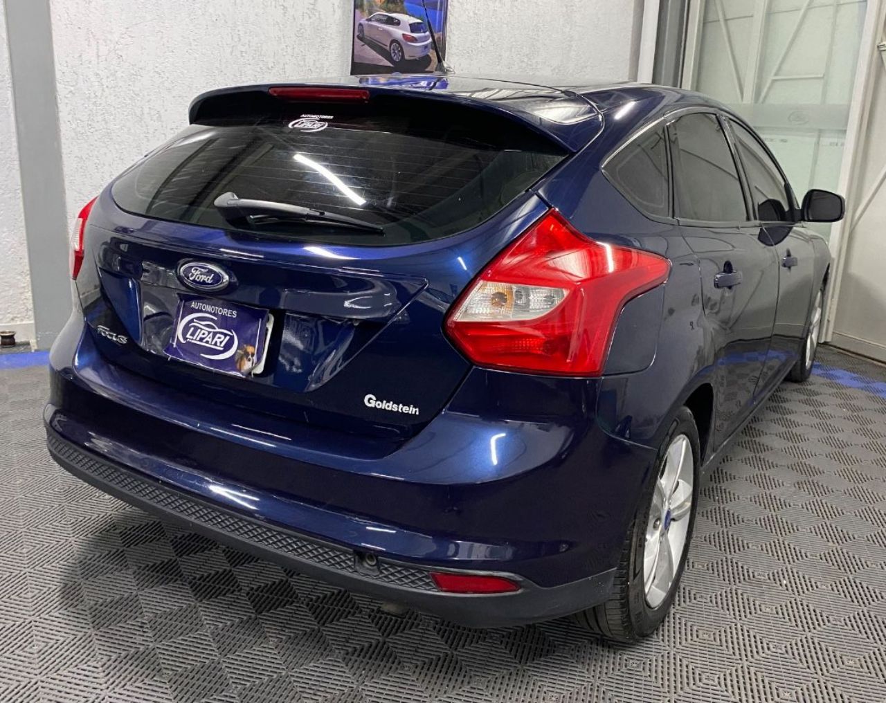 Ford Focus Usado Financiado en Mendoza, deRuedas