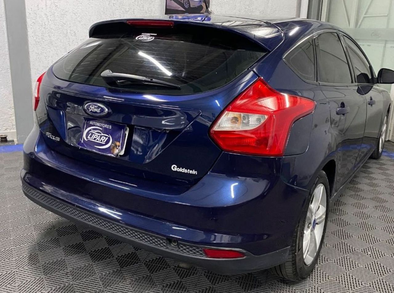 Ford Focus Usado Financiado en Mendoza, deRuedas