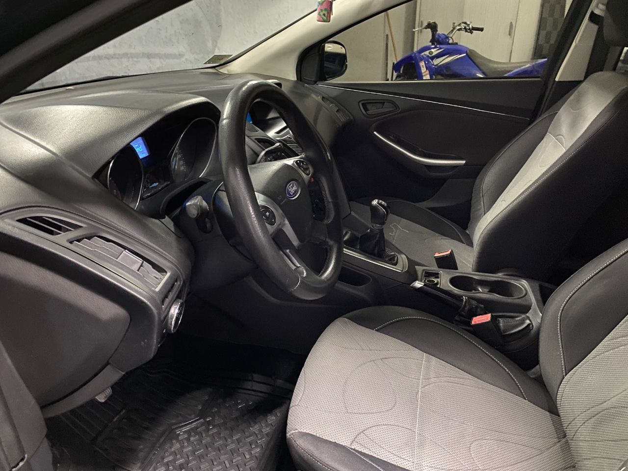 Ford Focus Usado Financiado en Mendoza, deRuedas
