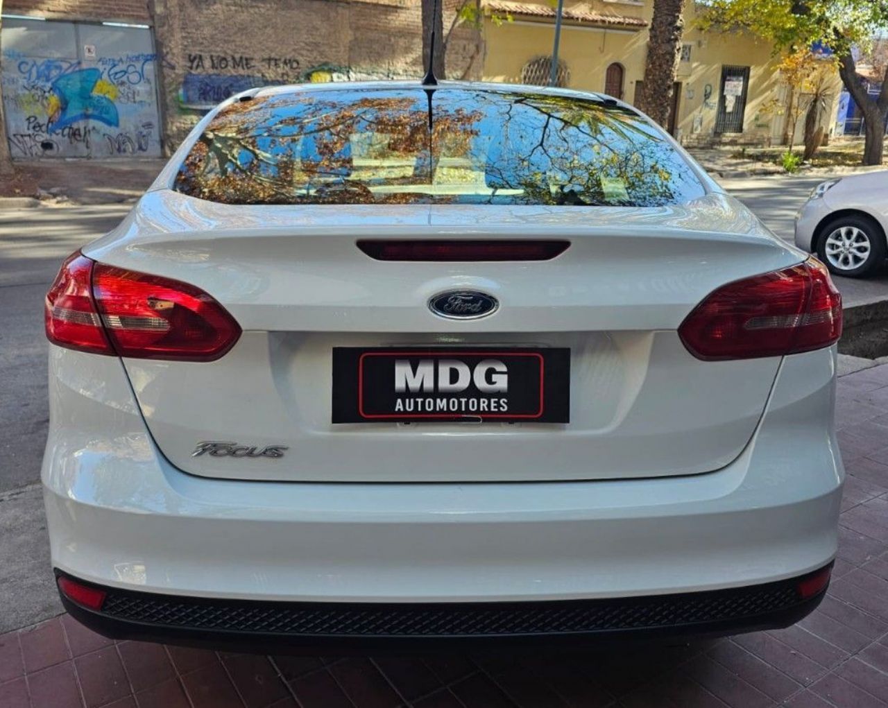 Ford Focus Usado Financiado en Mendoza, deRuedas