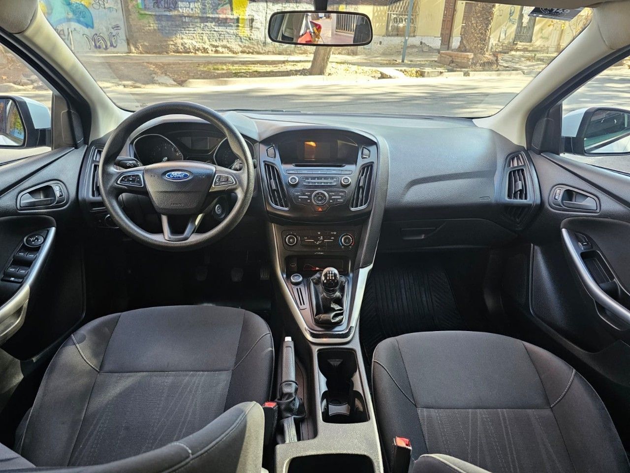 Ford Focus Usado Financiado en Mendoza, deRuedas