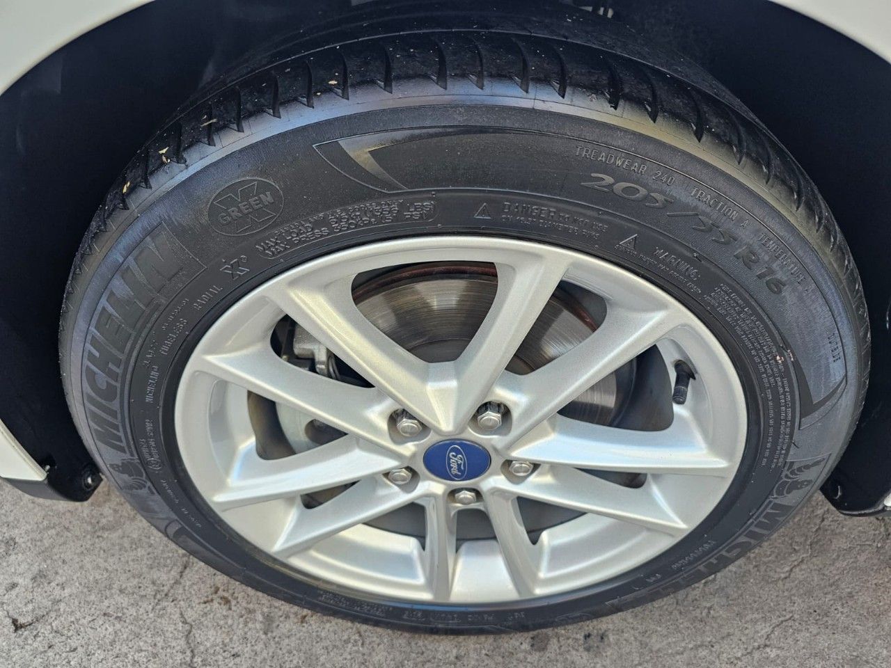 Ford Focus Usado Financiado en Mendoza, deRuedas