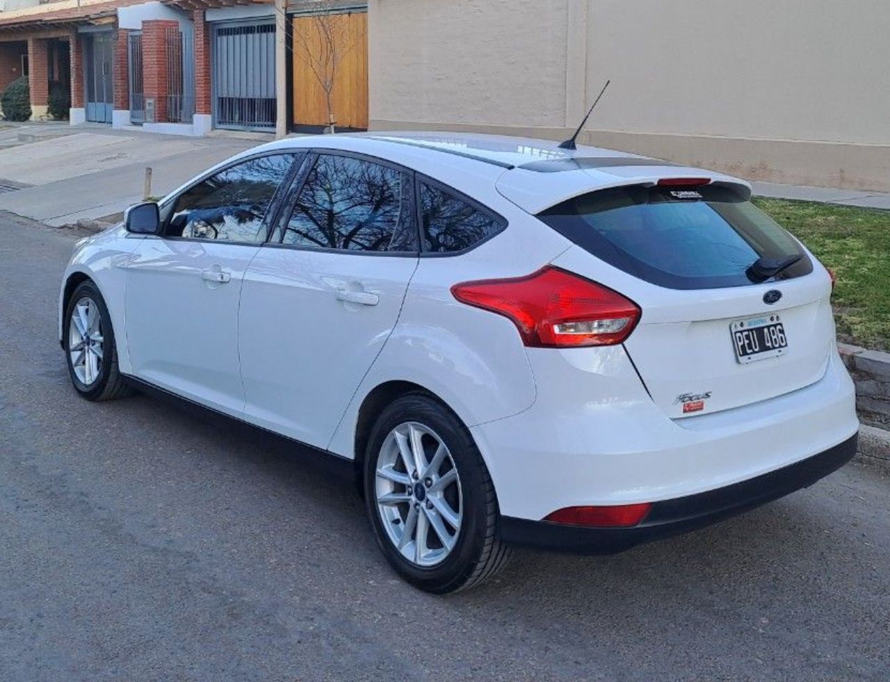 Ford Focus Usado en Mendoza, deRuedas