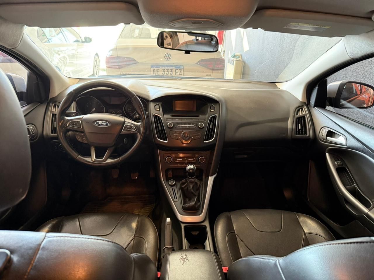 Ford Focus Usado Financiado en Mendoza, deRuedas