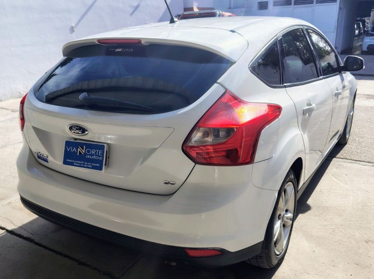 Ford Focus Usado Financiado en Mendoza, deRuedas