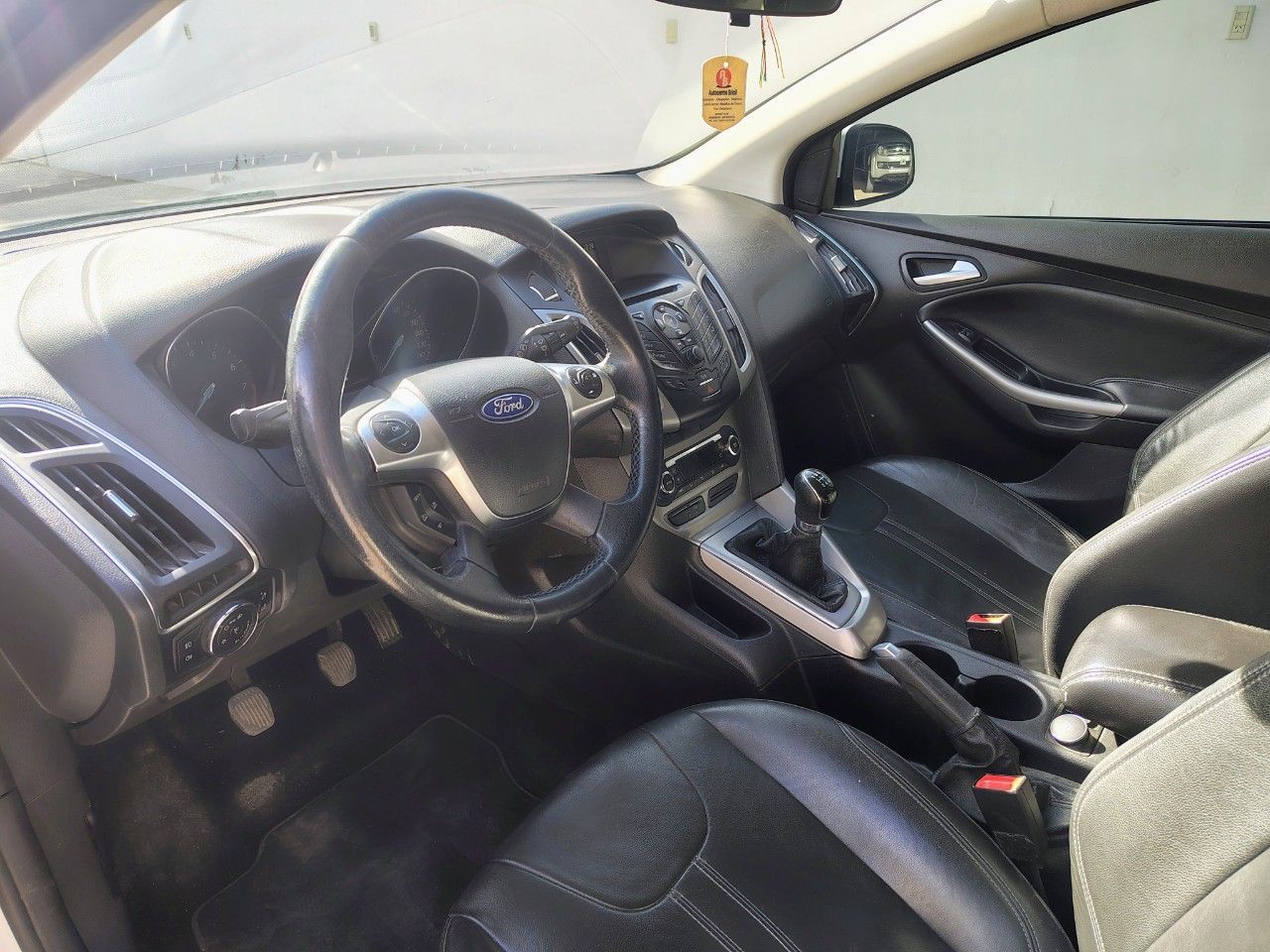 Ford Focus Usado Financiado en Mendoza, deRuedas
