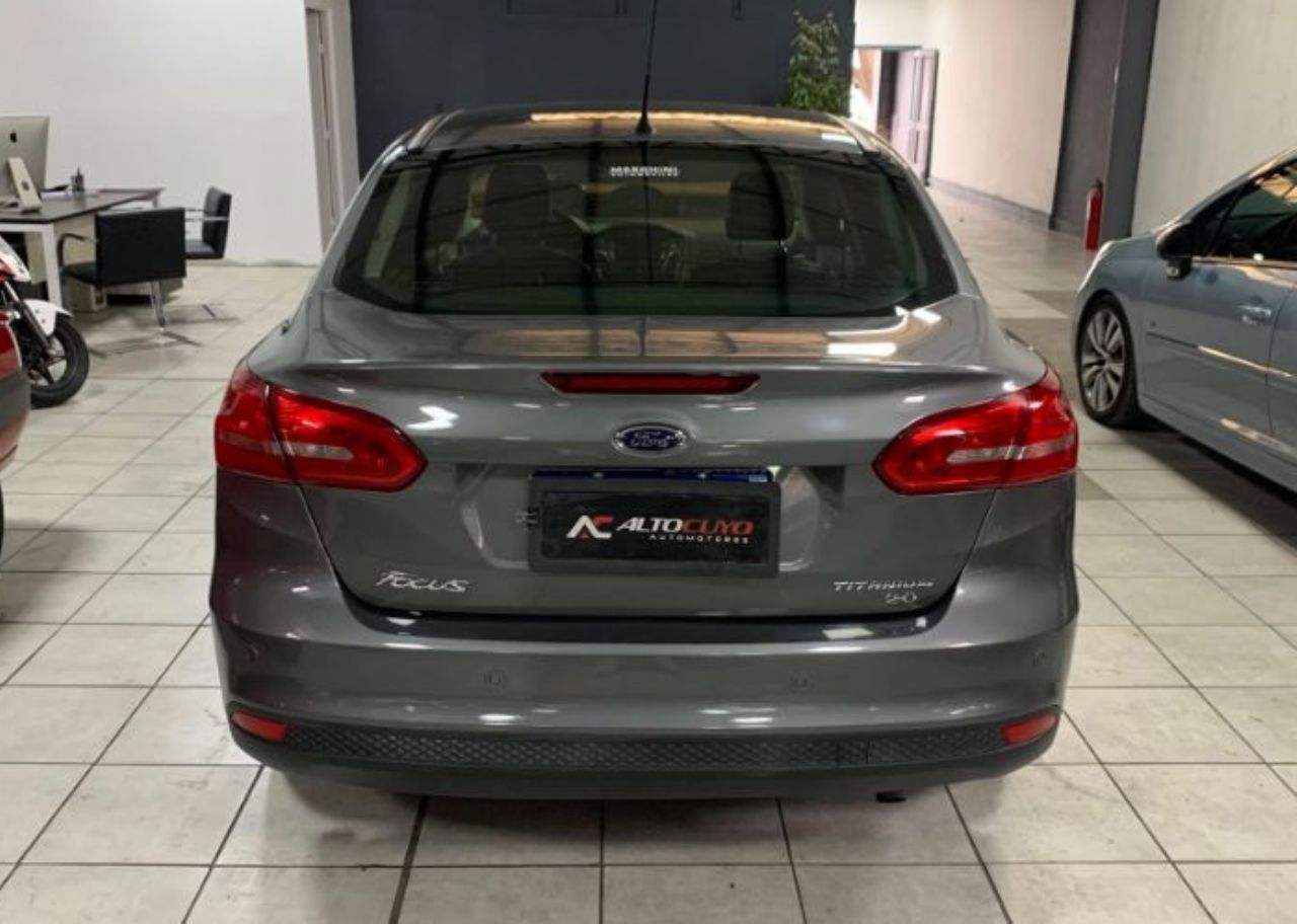 Ford Focus Usado en Mendoza, deRuedas