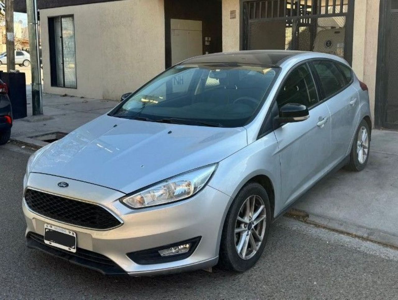 Ford Focus Usado en Mendoza, deRuedas