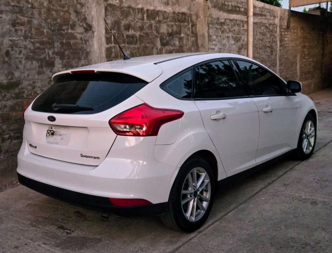 Ford Focus Usado en Mendoza, deRuedas