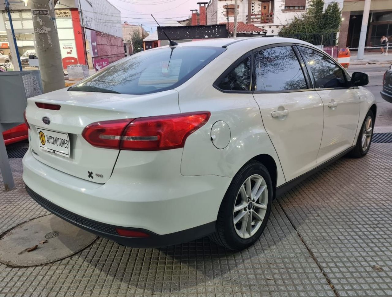 Ford Focus Usado en Mendoza, deRuedas