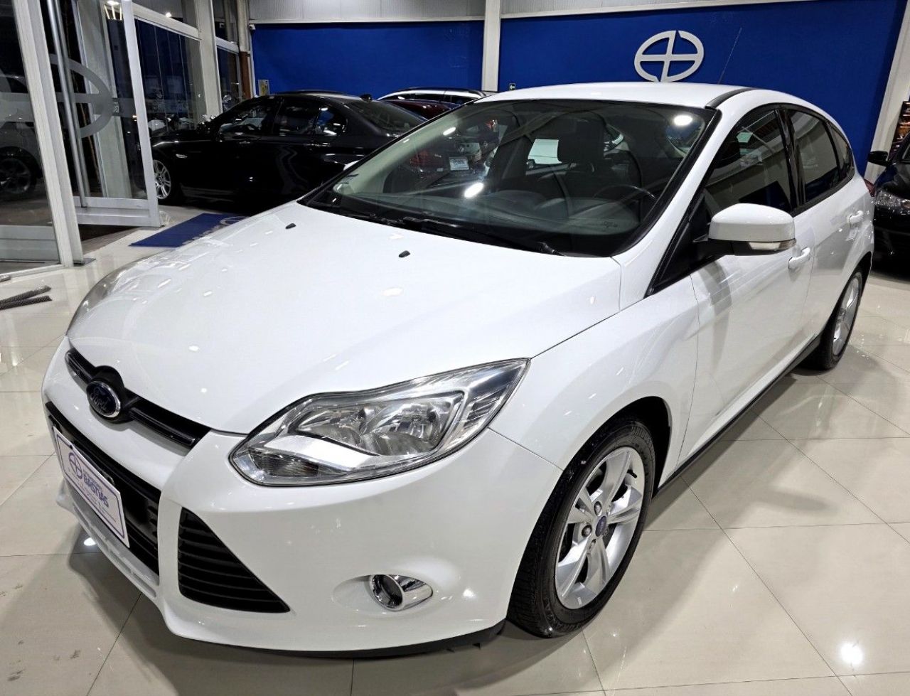 Ford Focus Usado Financiado en Mendoza, deRuedas