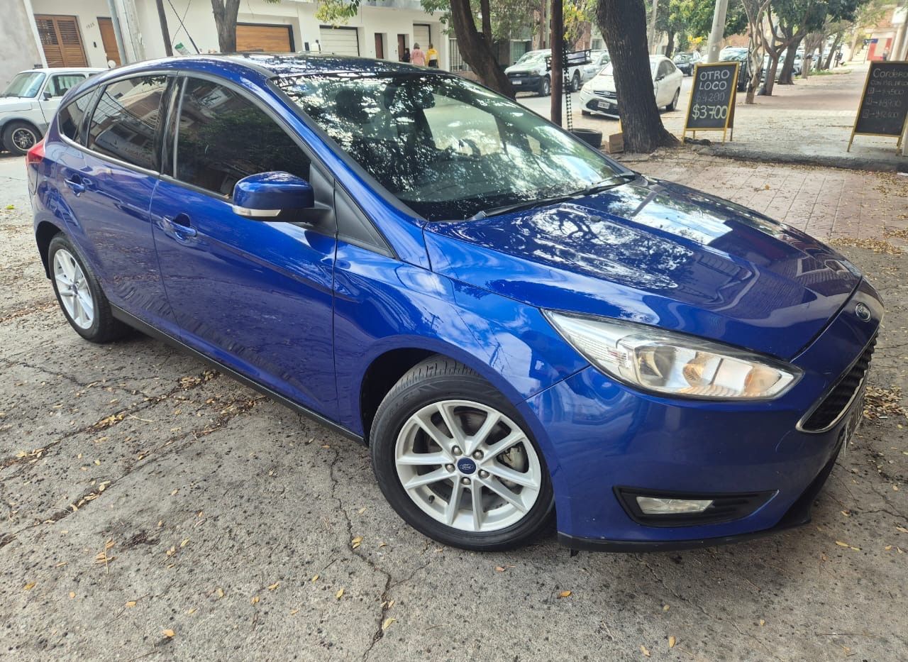 Ford Focus Usado Financiado en Córdoba, deRuedas